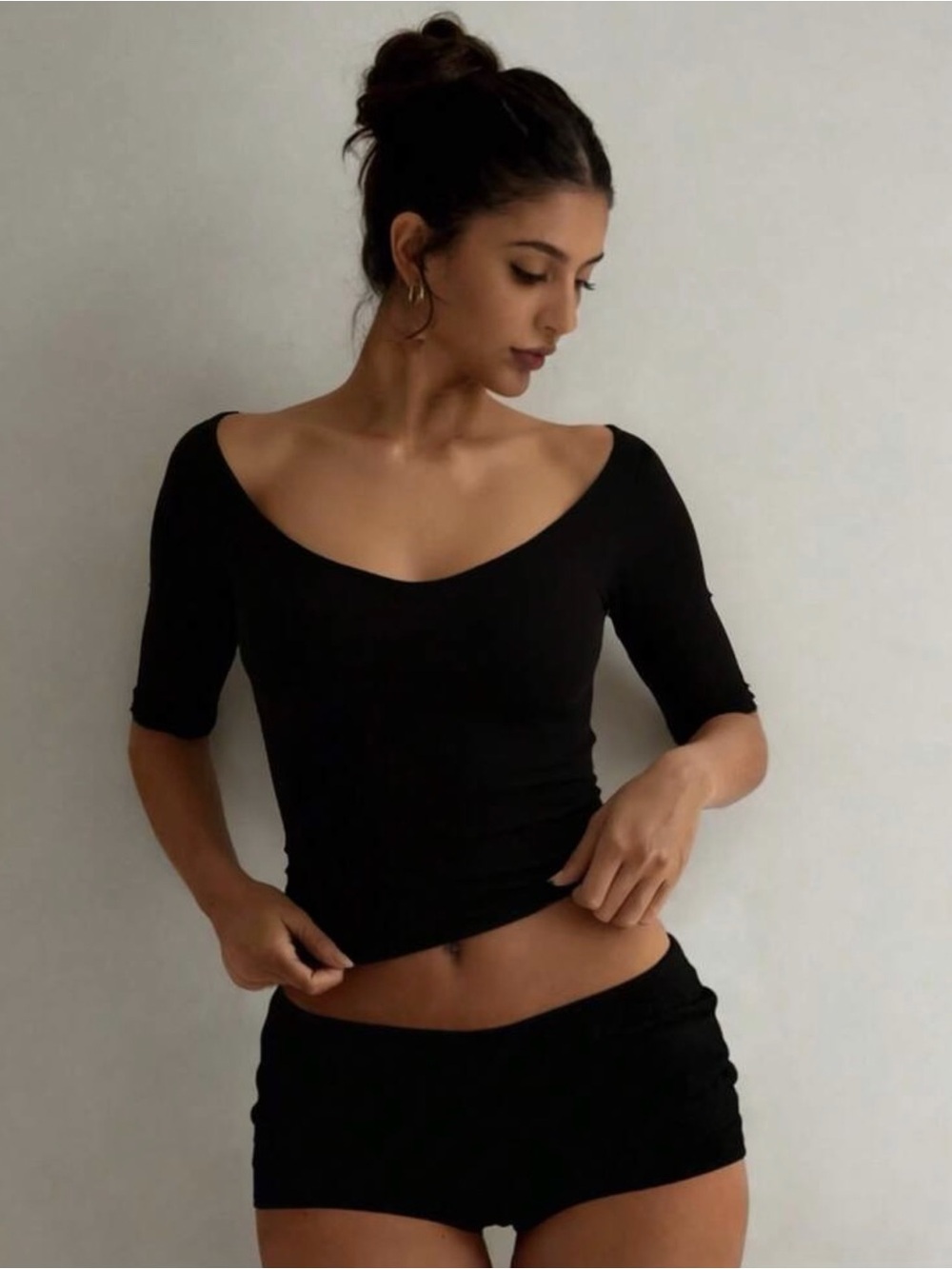 Women's Black Scoop Crop Top